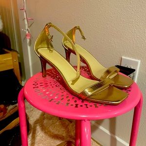 Gold 4in heels